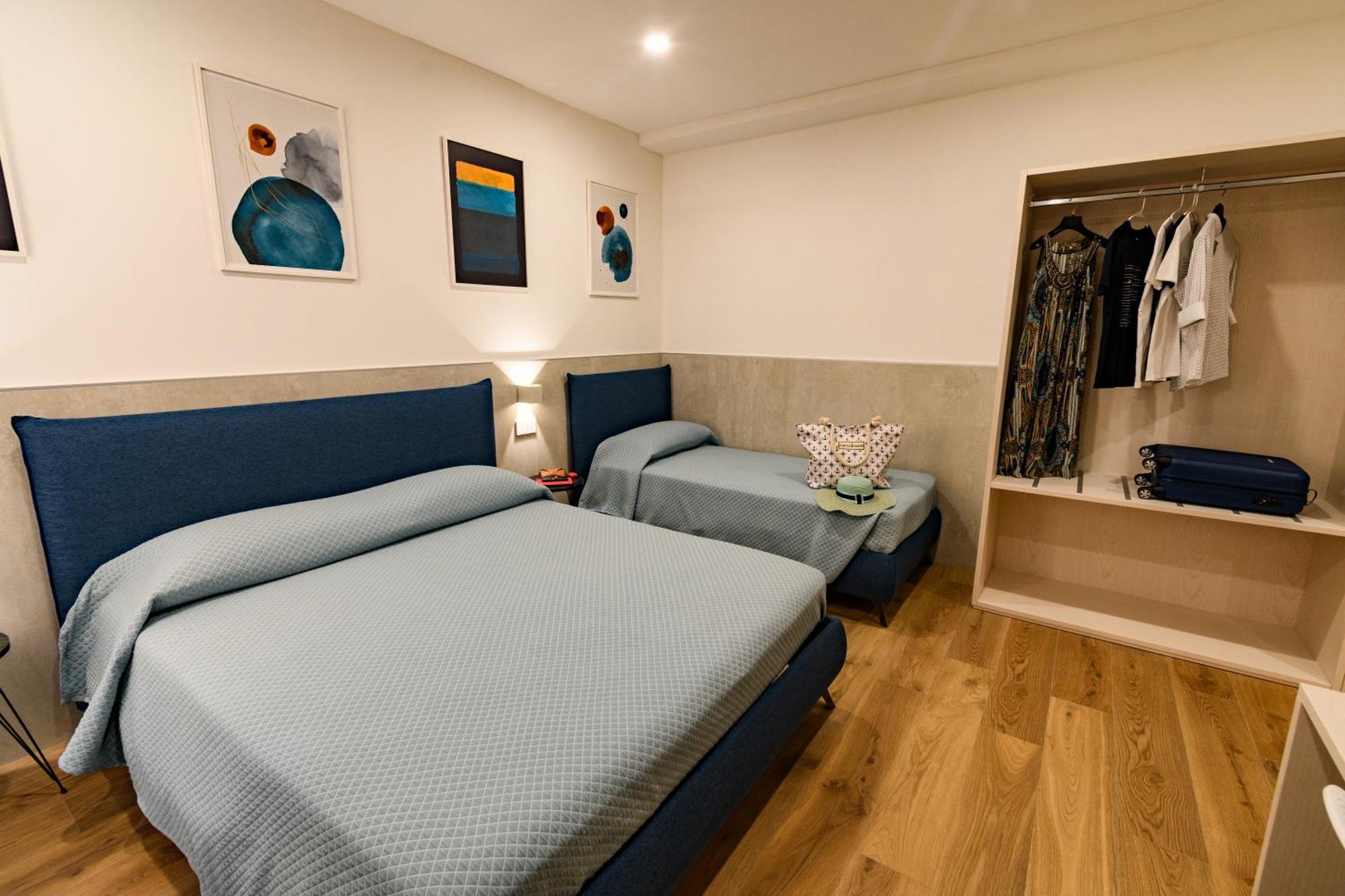 Harbor Rooms - Cala Gonone Ngoại thất bức ảnh