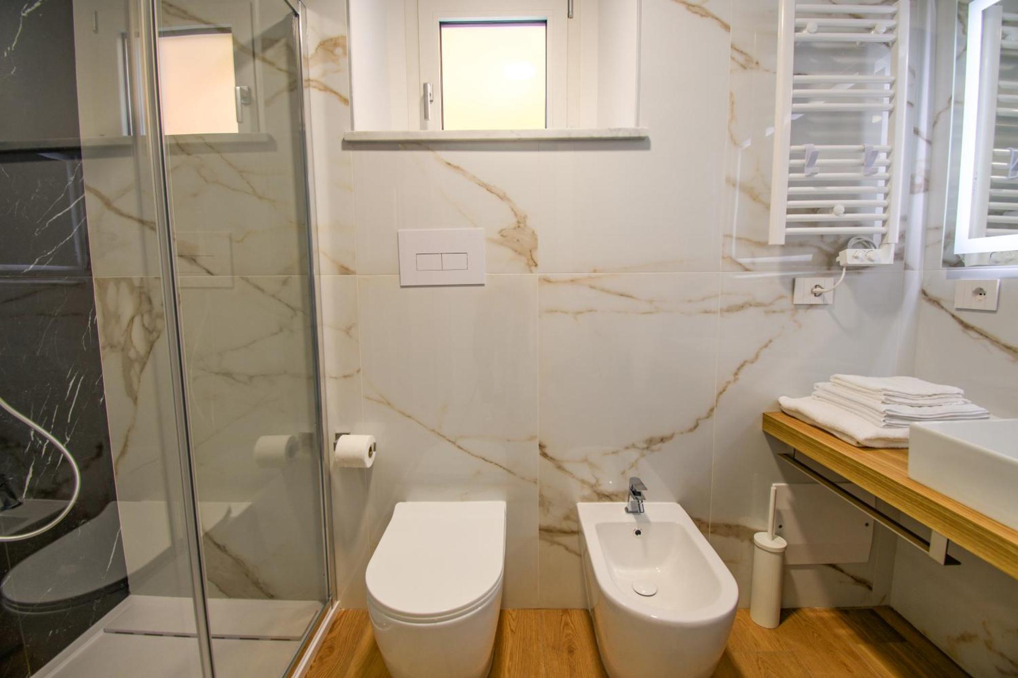 Harbor Rooms - Cala Gonone Ngoại thất bức ảnh