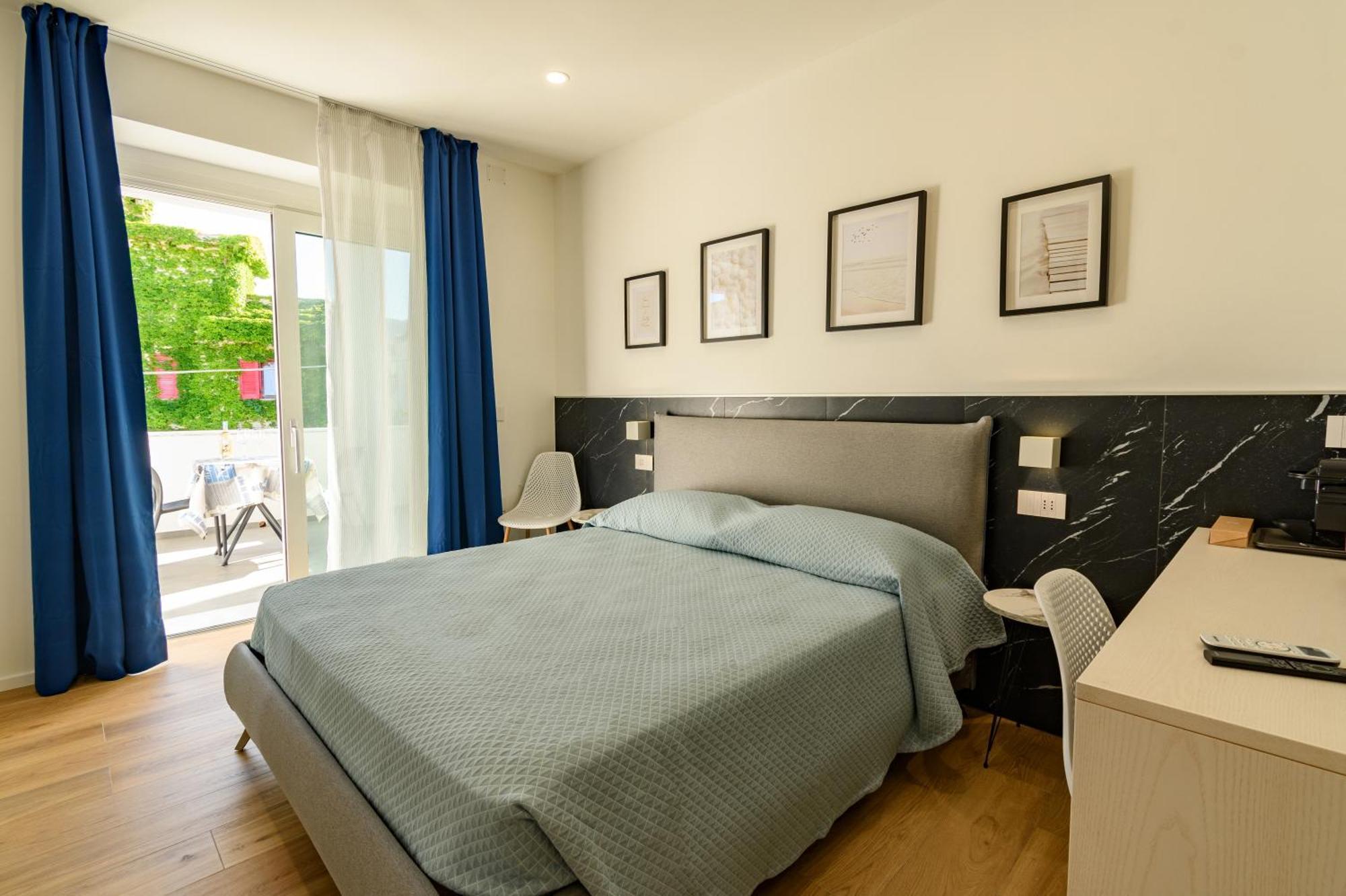 Harbor Rooms - Cala Gonone Ngoại thất bức ảnh