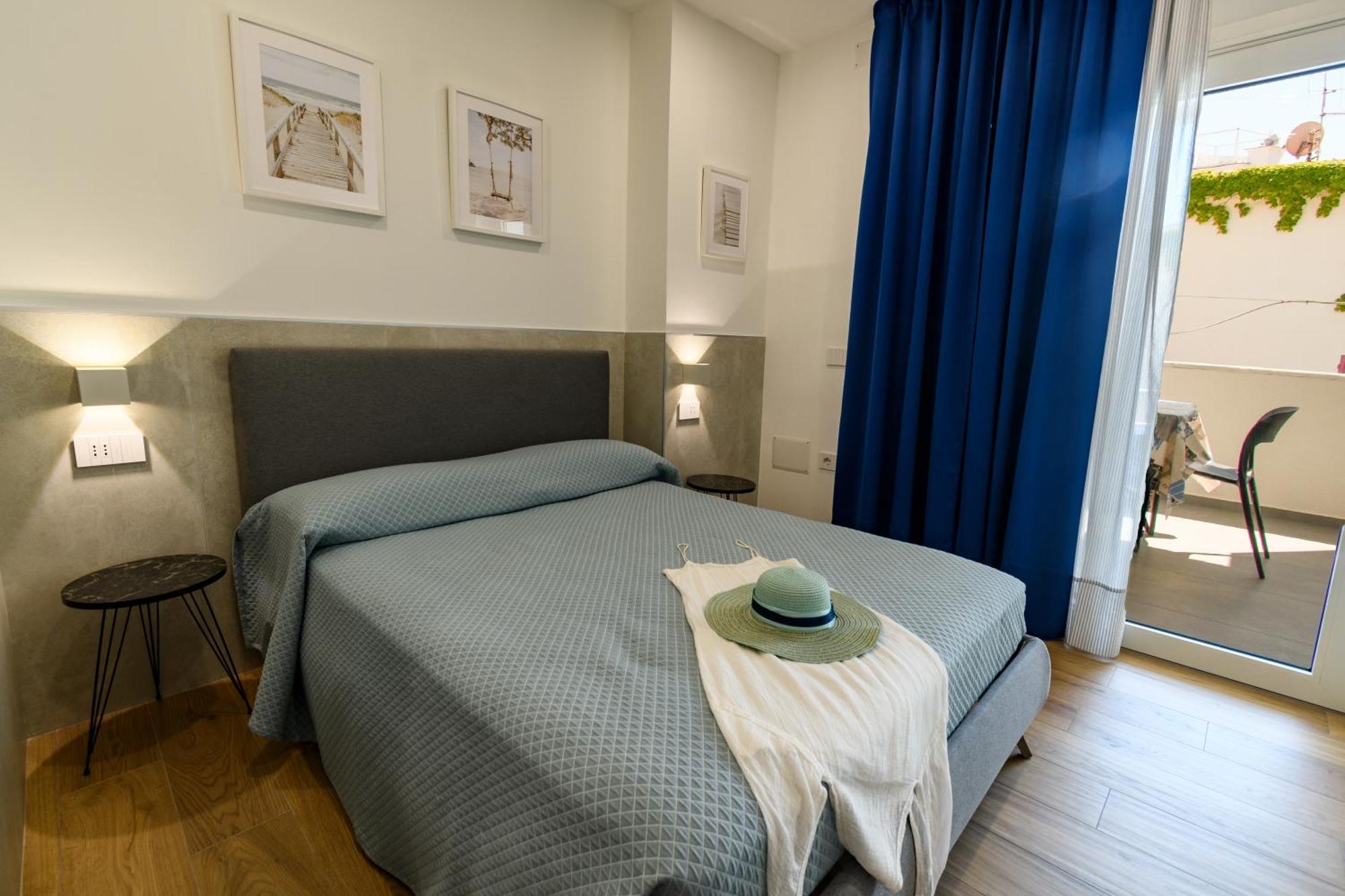 Harbor Rooms - Cala Gonone Ngoại thất bức ảnh